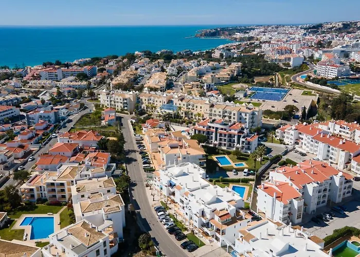 Sun-kissed Oasis W/ Pool By Lovelystay 아파트 알부페이라