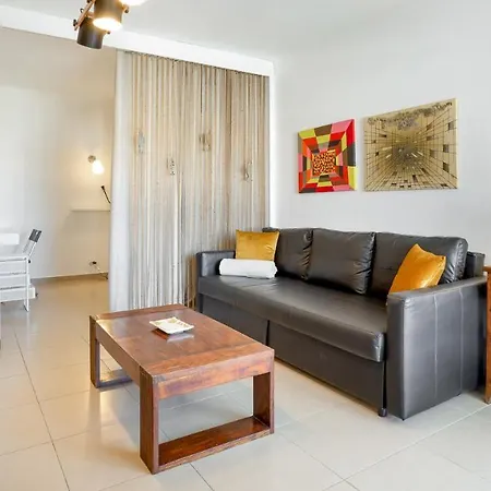 Sun-kissed Oasis W/ Pool By Lovelystay Albufeira