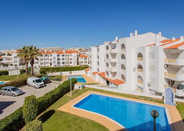 Sun-kissed Oasis W/ Pool By Lovelystay Albufeira